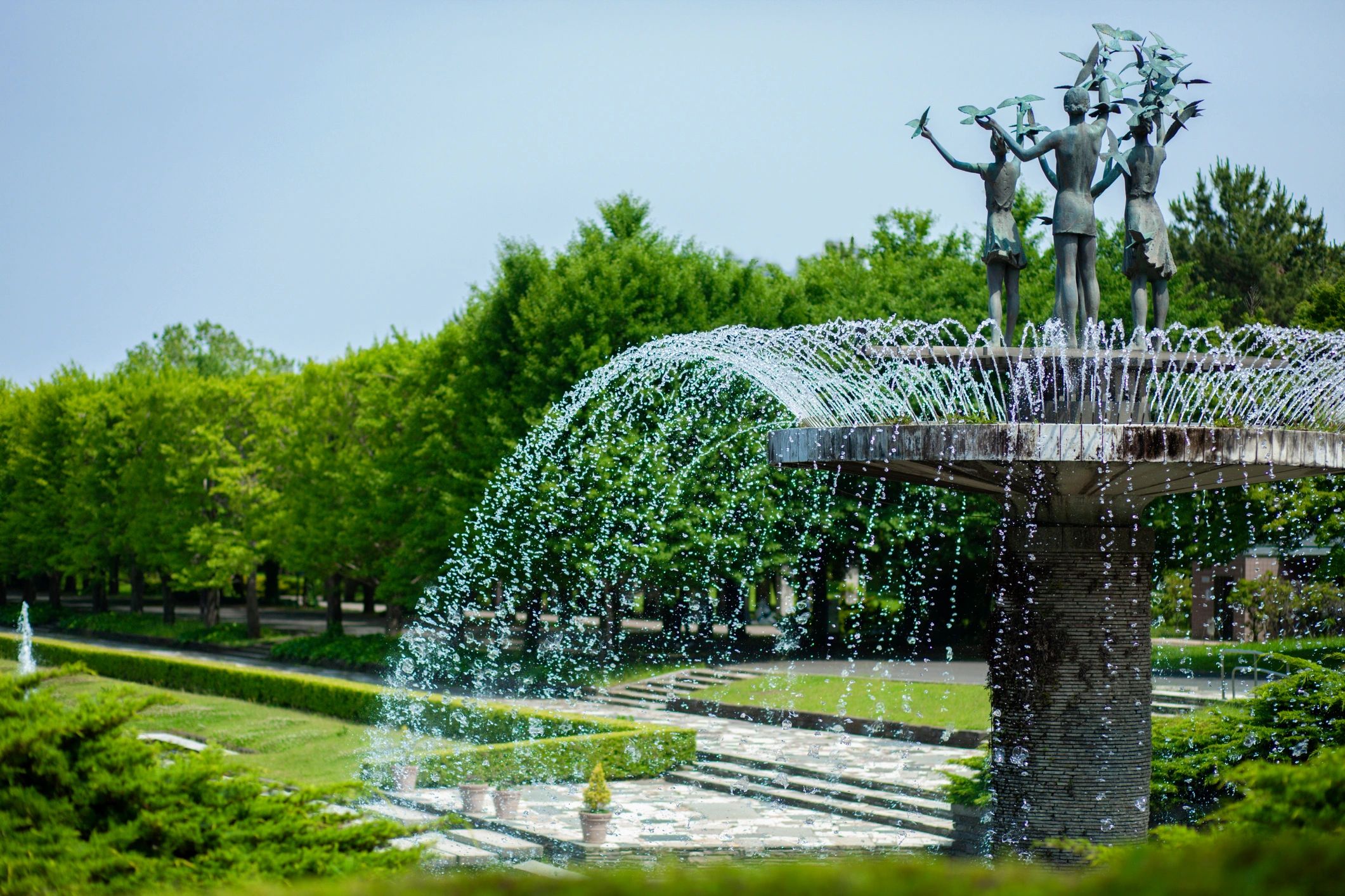 Landscaped fountain project setting